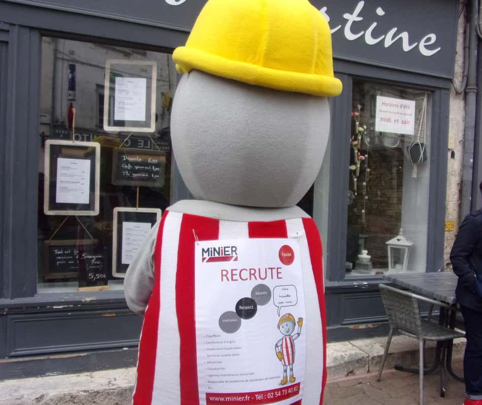 Marcel recrute !