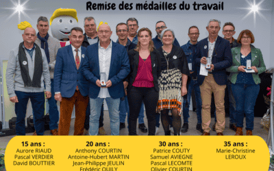 Remise de 13 médailles du travail